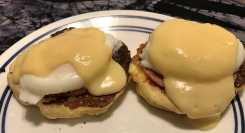 Karl’s Country Eggs Benedict